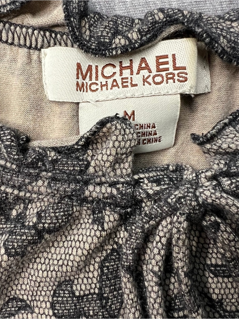 Michael Kors women’s blouse tank top size medium - Picture 3 of 4